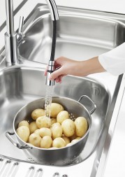 Смеситель для кухни с выдвижным 2-режимным душем Roca , серия Targa